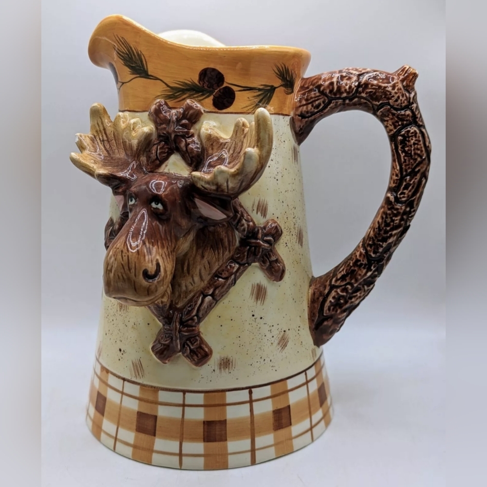 GIFTCRAFT* 3D Moose  pinecone plaid pitcher for water, juice, lemonade, iced tea